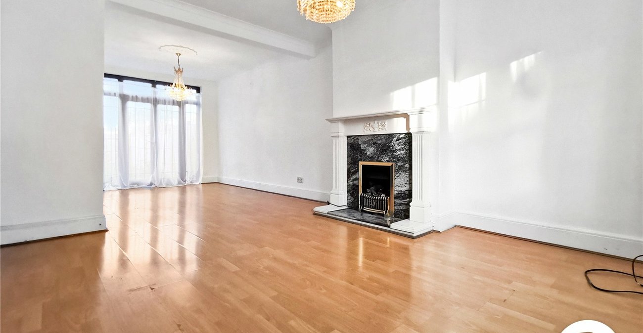 3 bedroom house to rent in Bexleyheath | Robinson Jackson