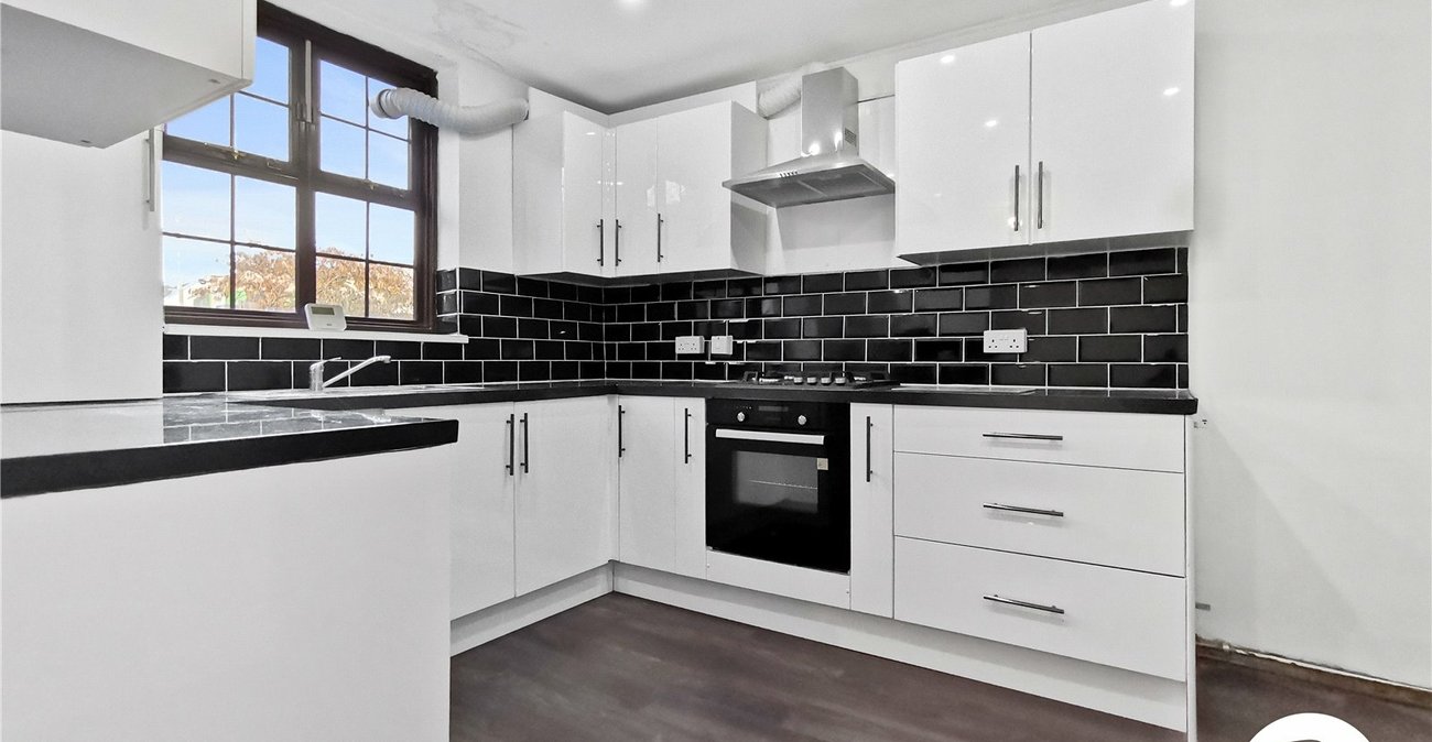 3 bedroom house to rent in Bexleyheath | Robinson Jackson