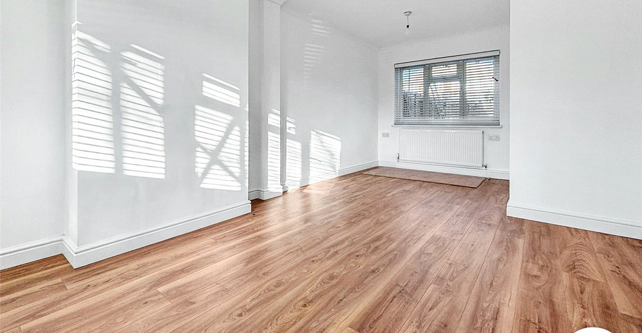 2 bedroom property to rent in Sidcup | Robinson Jackson
