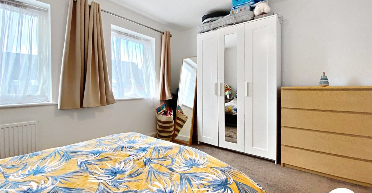 4 bedroom house to rent in Dartford | Robinson Jackson
