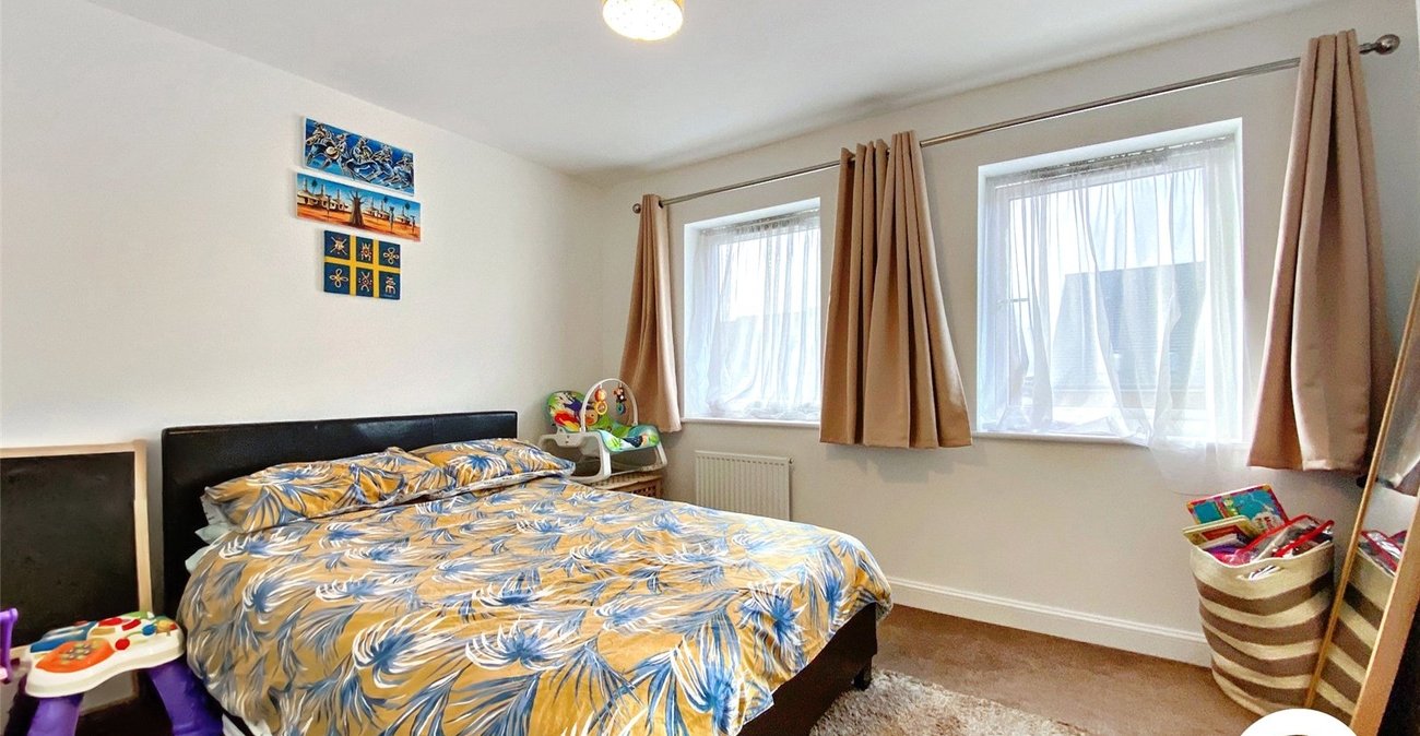 4 bedroom house to rent in Dartford | Robinson Jackson