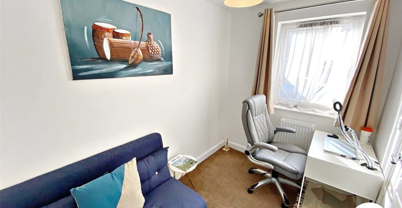 4 bedroom house to rent in Dartford | Robinson Jackson