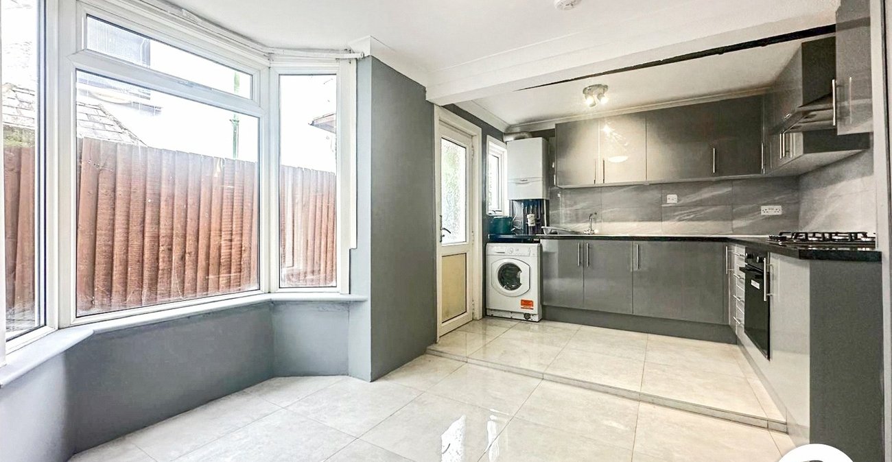 3 bedroom house to rent in Plumstead | 