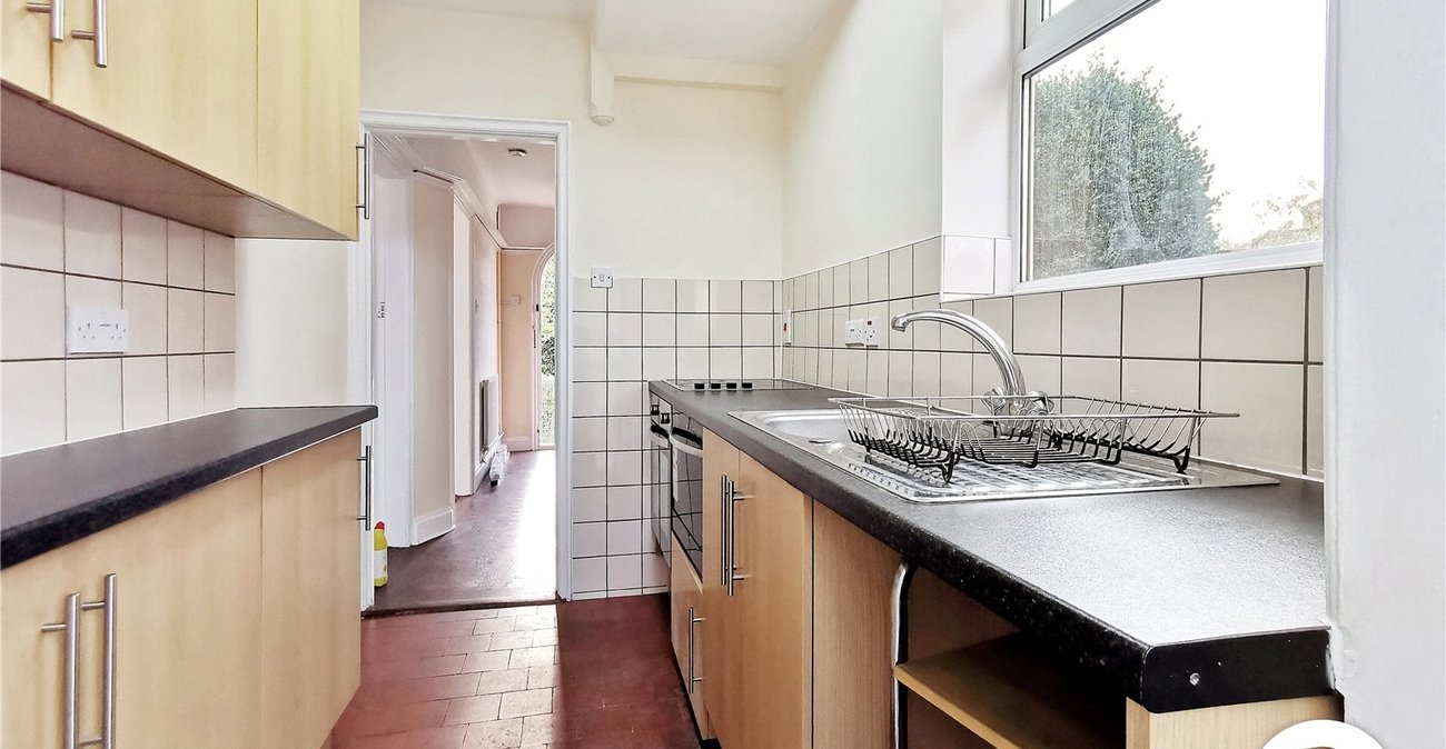 3 bedroom house to rent in Shooters Hill | 