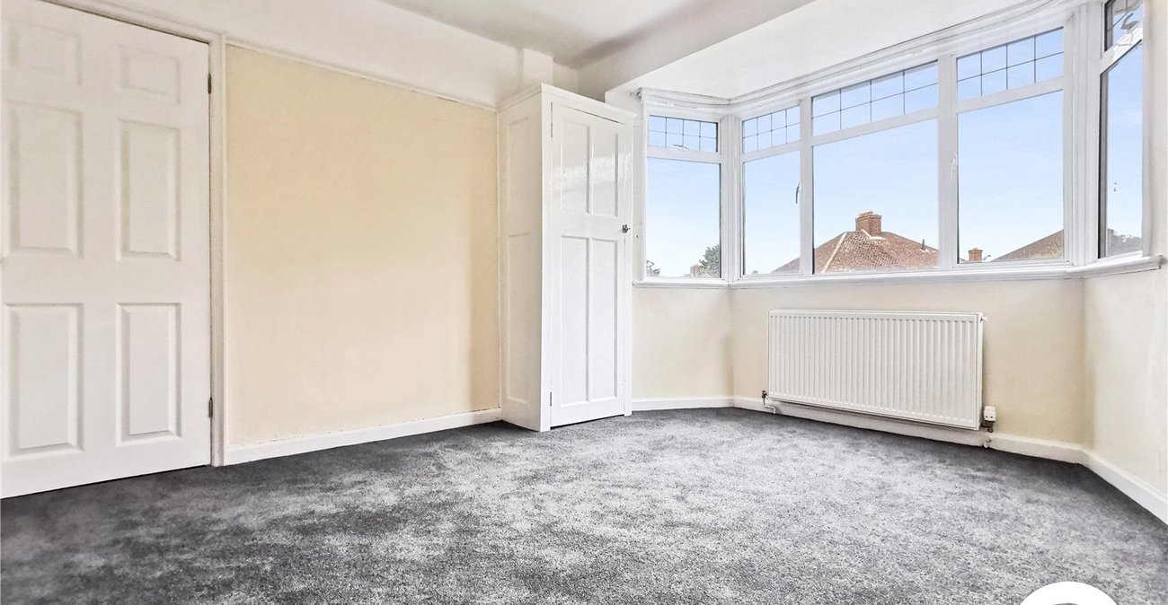 3 bedroom house to rent in Shooters Hill | 