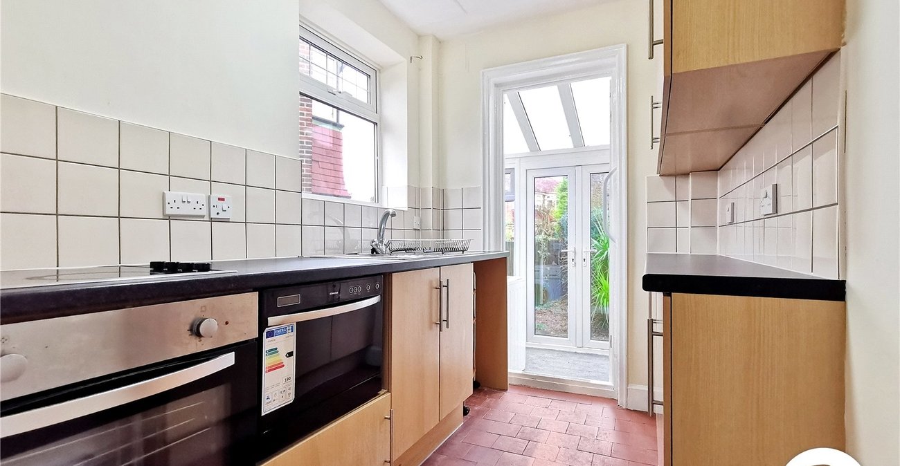 3 bedroom house to rent in Shooters Hill | 