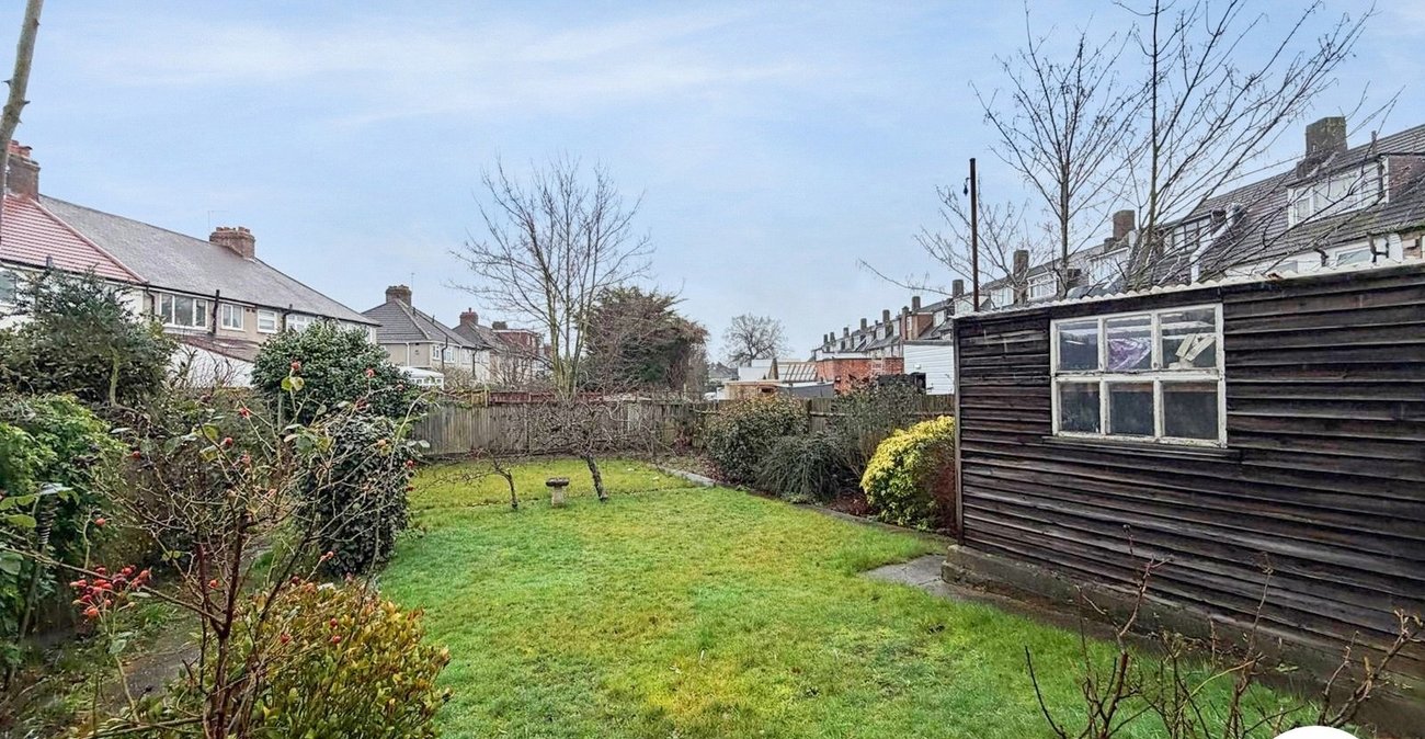 3 bedroom house to rent in Welling | 