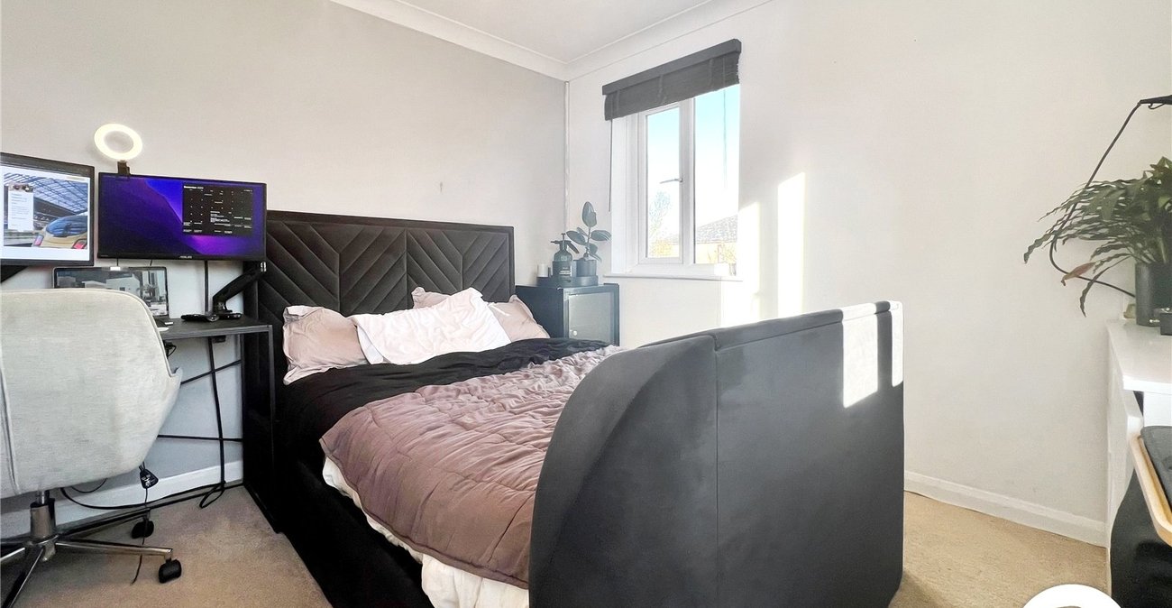 2 bedroom house to rent in London | 