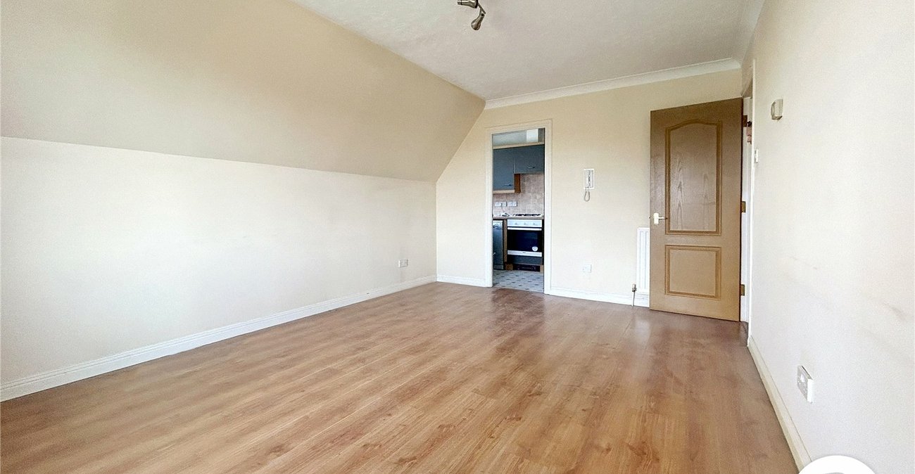 1 bedroom property to rent in Erith | Robinson Jackson