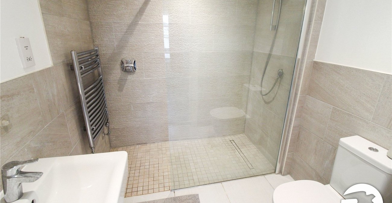 2 bedroom house to rent in Weldon | Robinson Michael & Jackson
