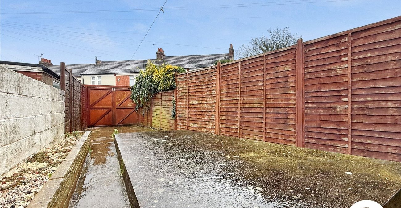 3 bedroom house to rent in Gillingham | Robinson Michael & Jackson