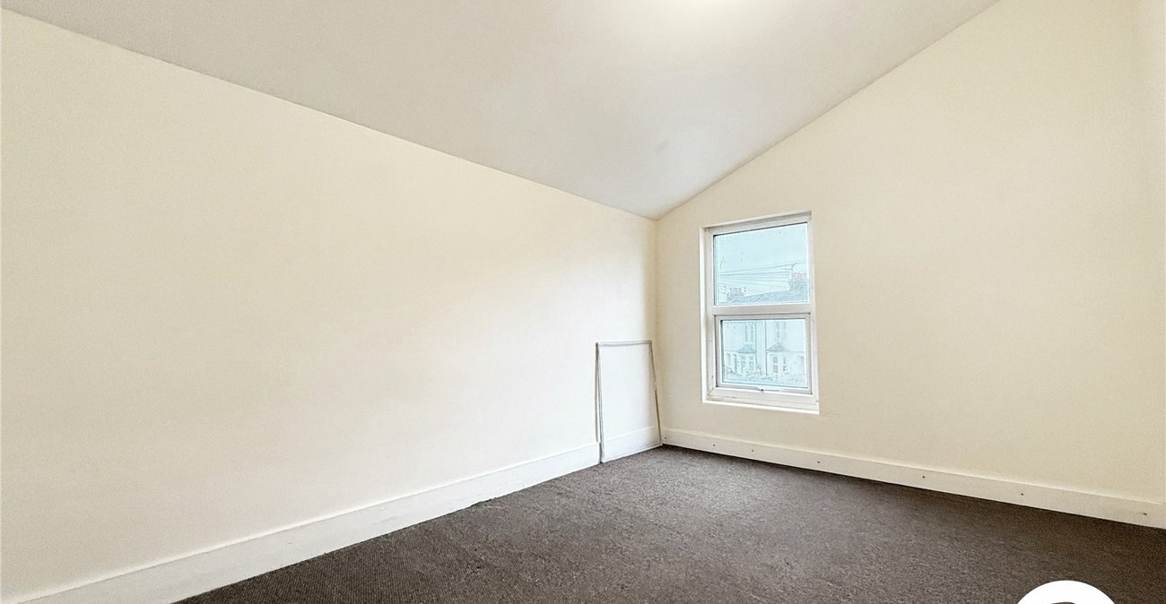 3 bedroom house to rent in Gillingham | Robinson Michael & Jackson