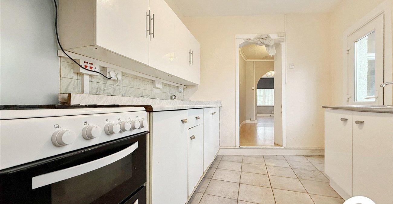 3 bedroom house to rent in Gillingham | Robinson Michael & Jackson