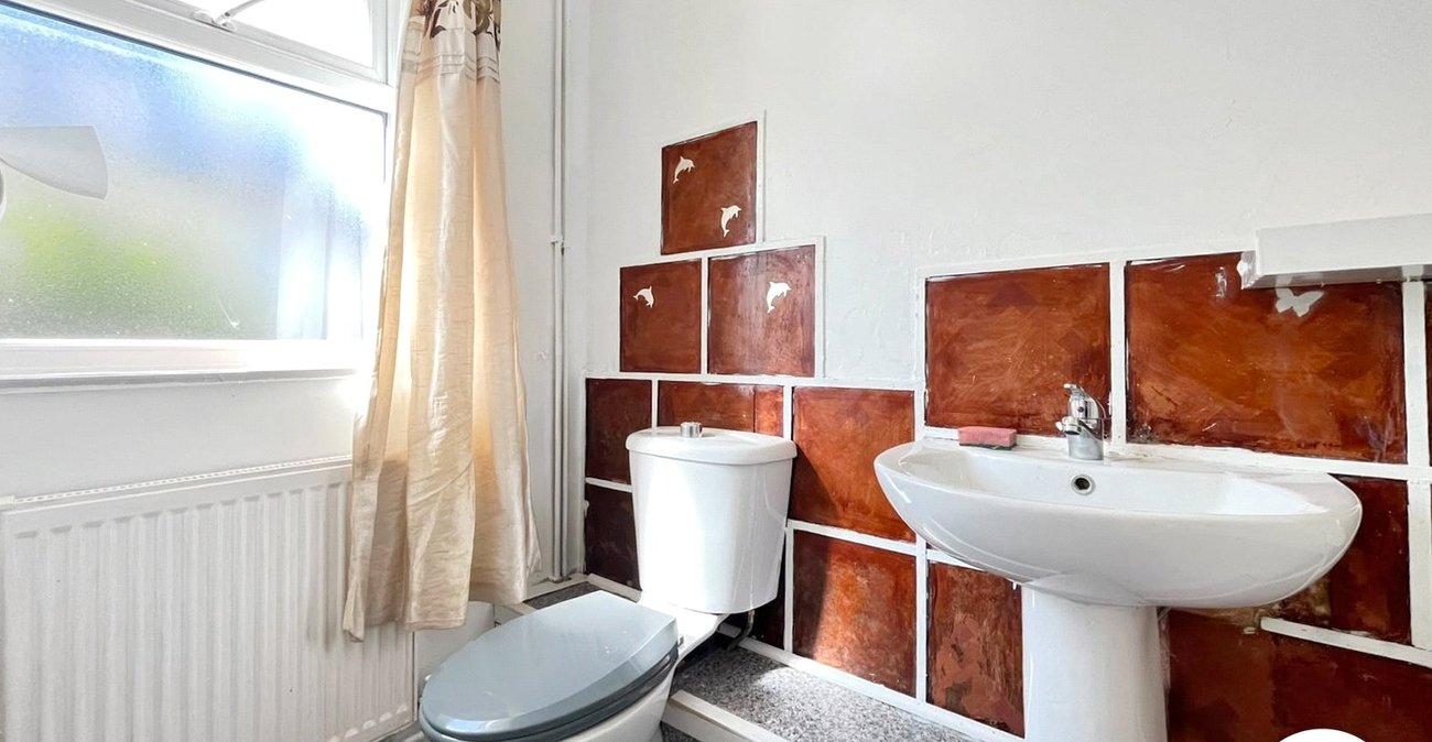 1 bedroom property to rent in Gillingham | Robinson Michael & Jackson