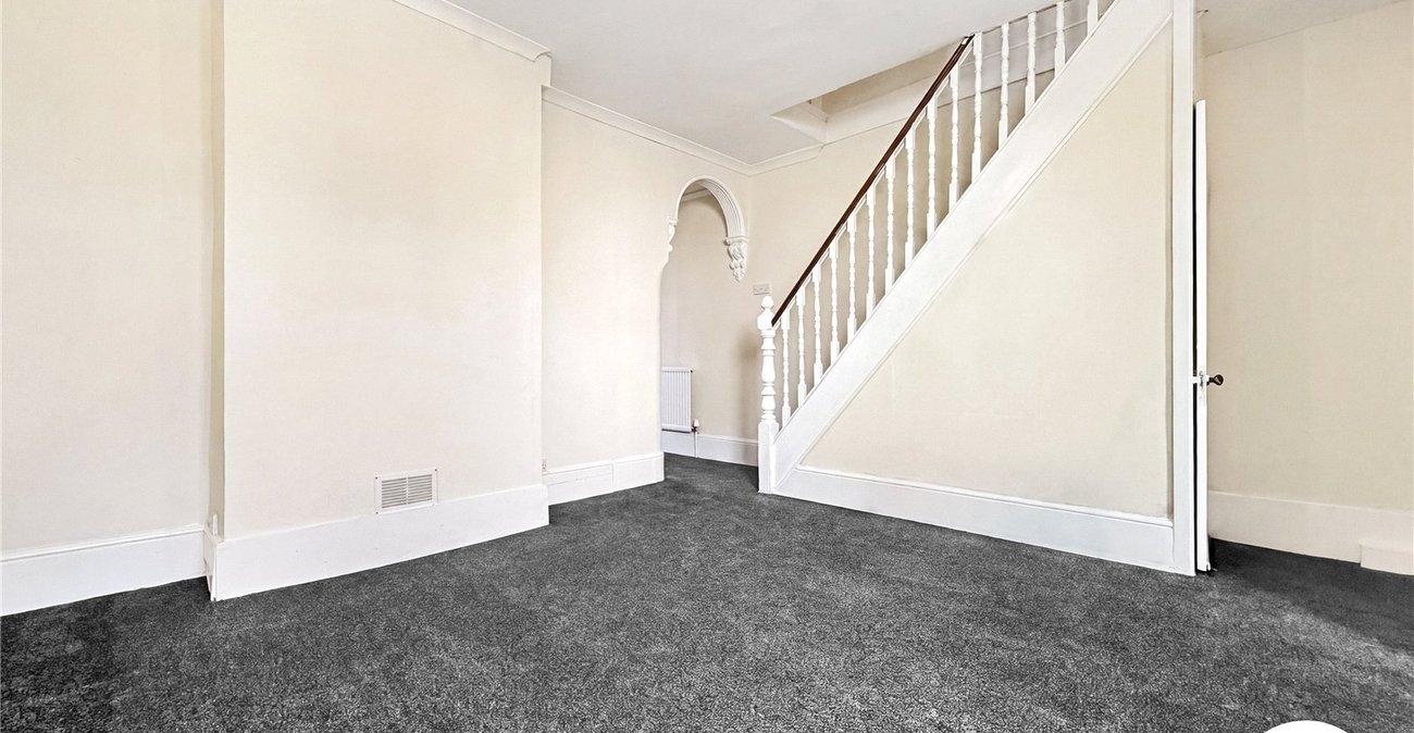 3 bedroom house to rent in Gillingham | Robinson Michael & Jackson