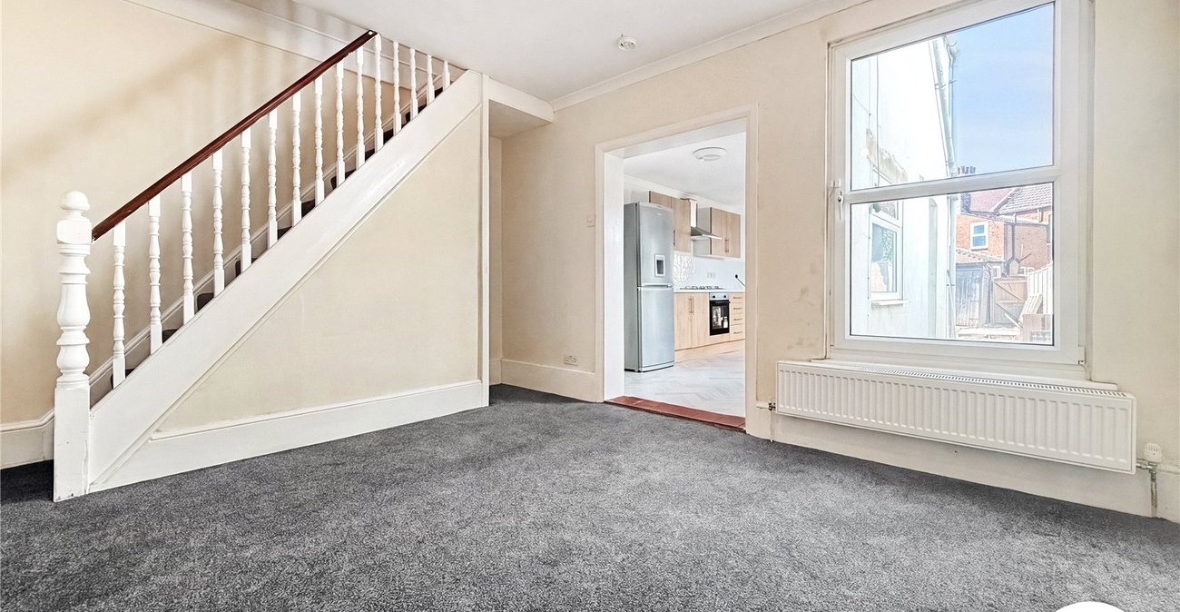 3 bedroom house to rent in Gillingham | Robinson Michael & Jackson