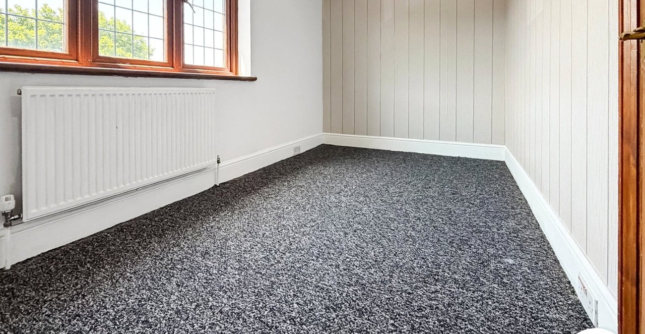 3 bedroom house to rent in Chatham | Robinson Michael & Jackson