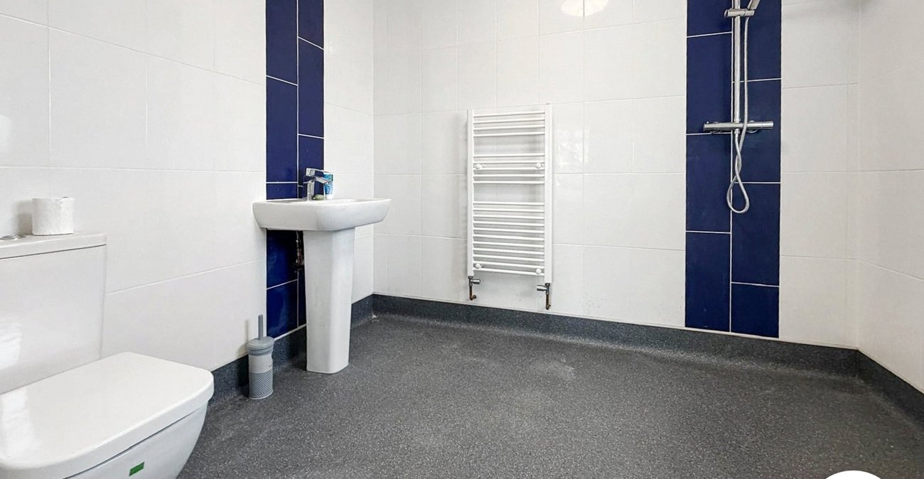 1 bedroom bungalow to rent in Chatham | Robinson Michael & Jackson