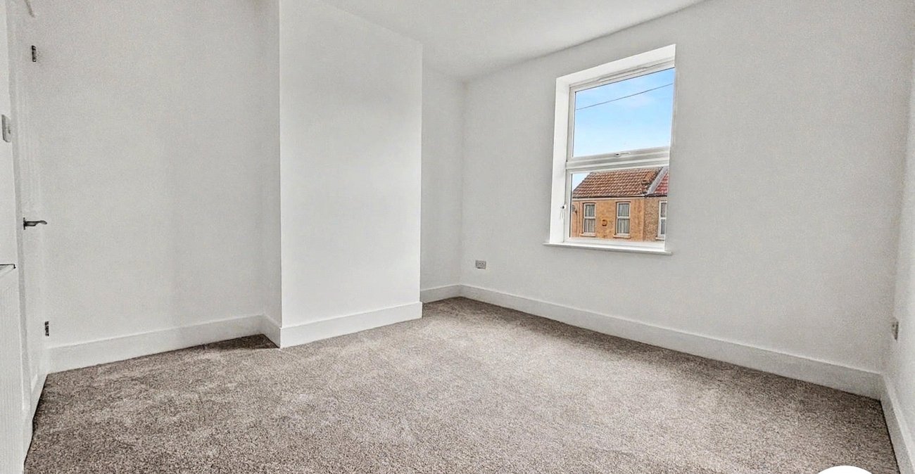 2 bedroom house to rent in Dartford | Robinson Jackson