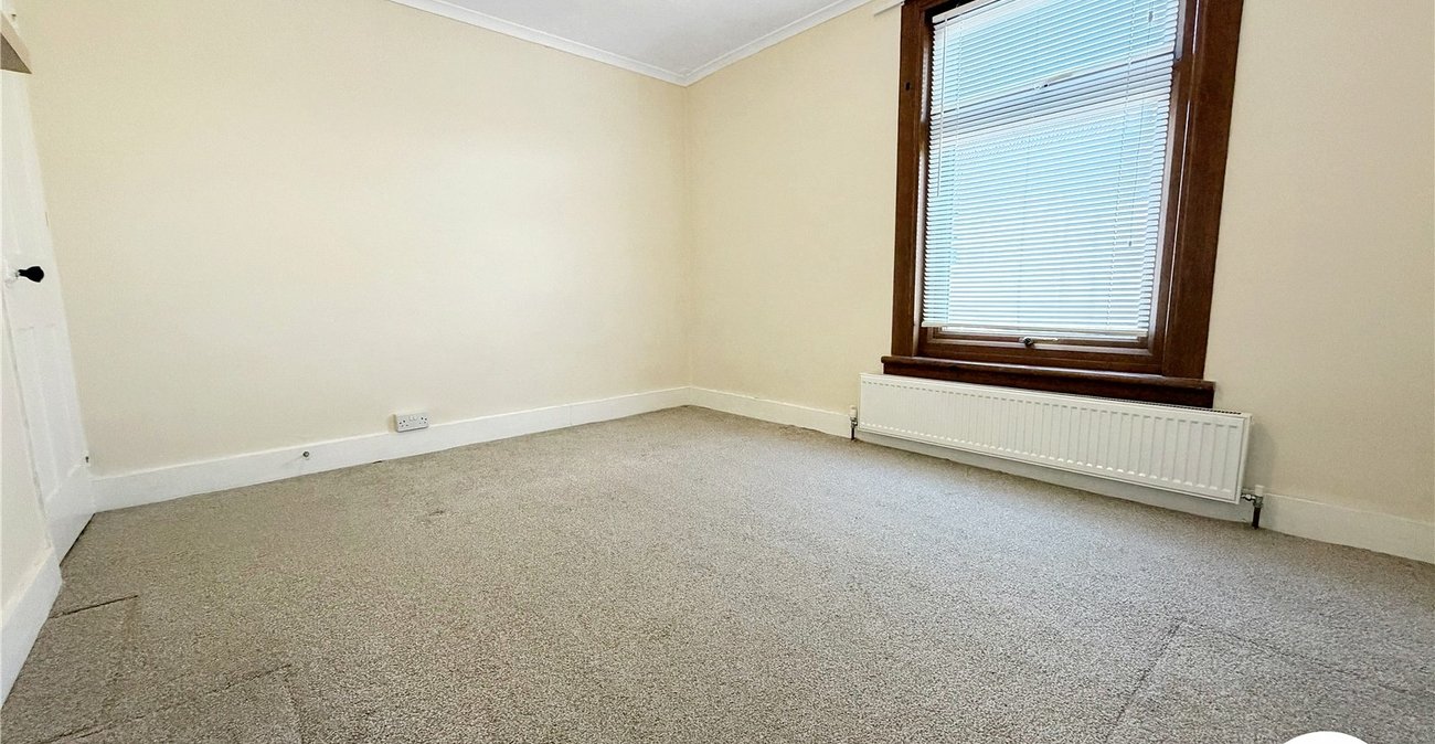 2 bedroom house to rent in Chatham | Robinson Michael & Jackson