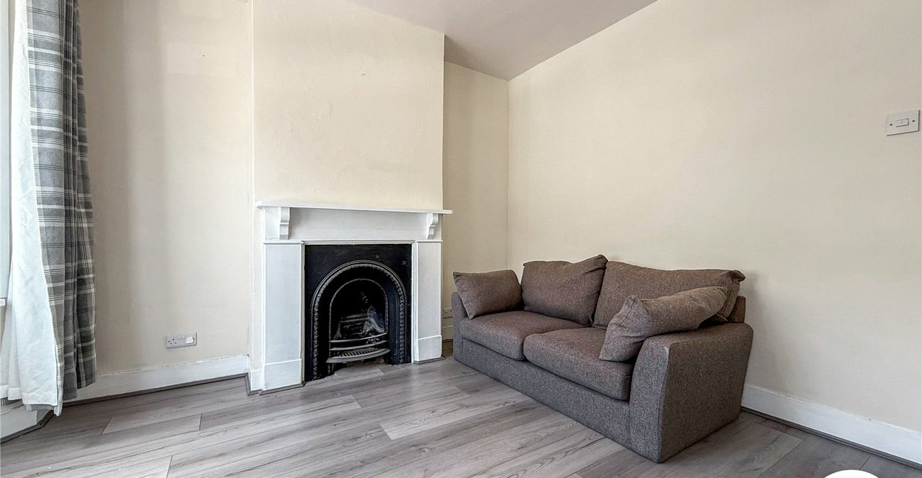 3 bedroom house to rent in Chatham | Robinson Michael & Jackson