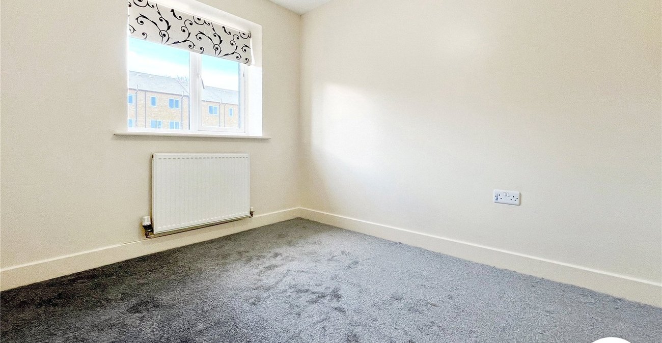 3 bedroom house to rent in Rochester | Robinson Michael & Jackson