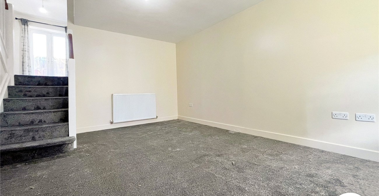 3 bedroom house to rent in Rochester | Robinson Michael & Jackson