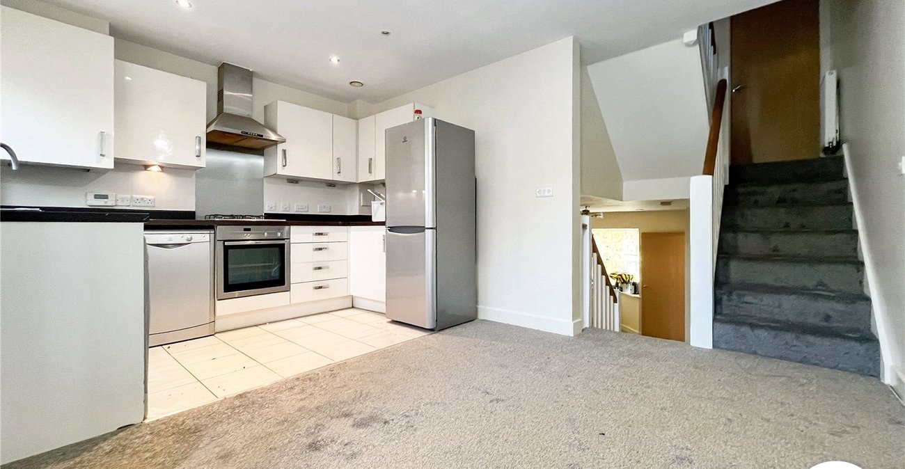 3 bedroom house to rent in Rochester | Robinson Michael & Jackson