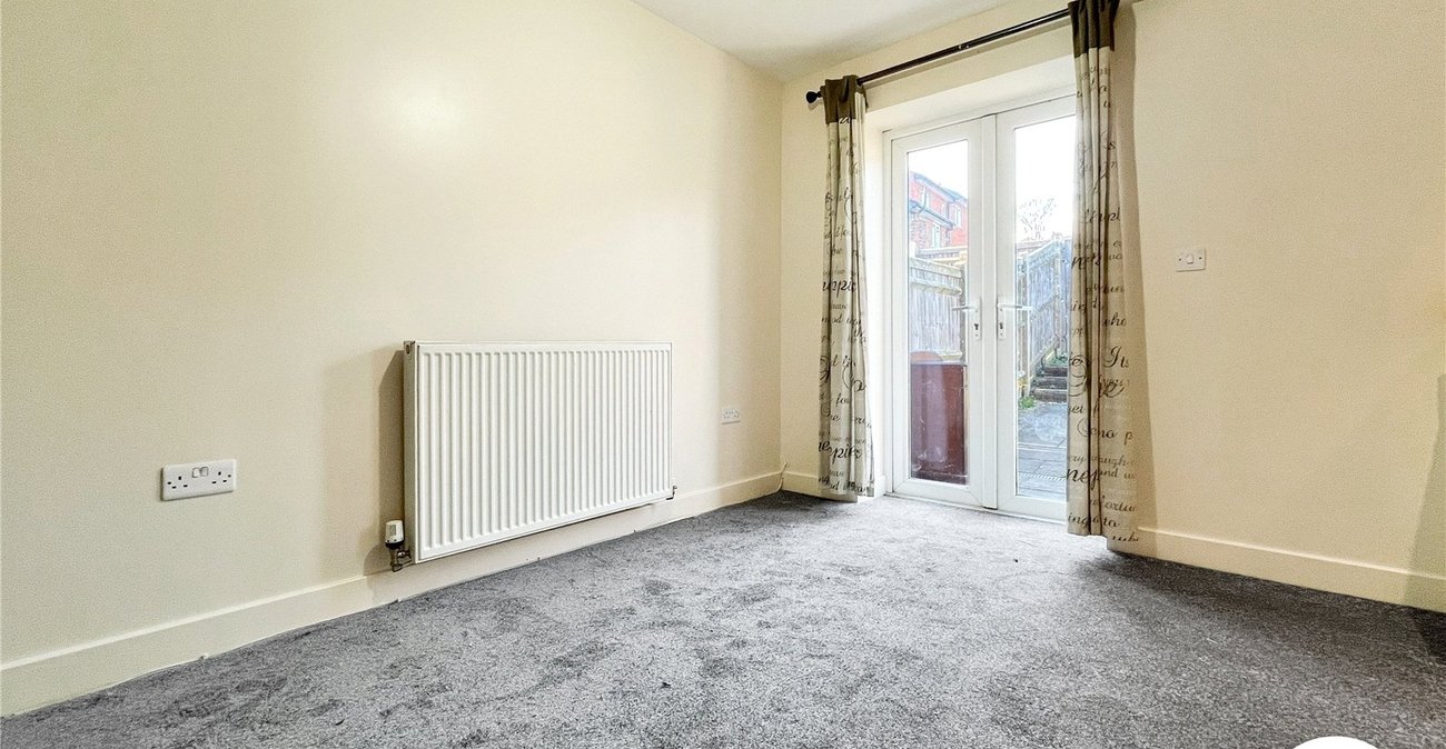 3 bedroom house to rent in Rochester | Robinson Michael & Jackson