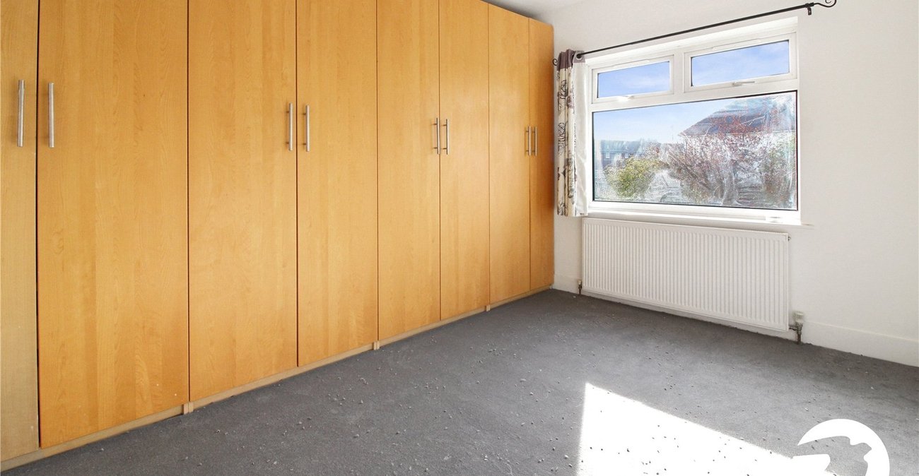 3 bedroom house to rent in Gravesend | Robinson Michael & Jackson