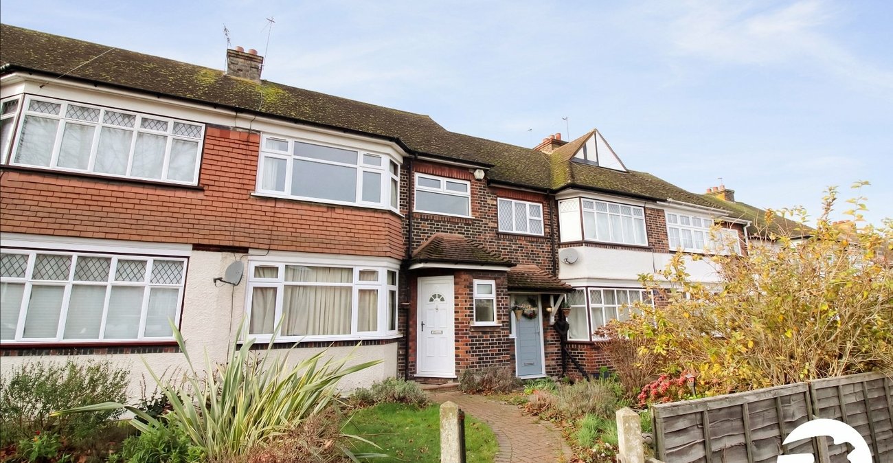 3 bedroom house to rent in Gravesend | Robinson Michael & Jackson