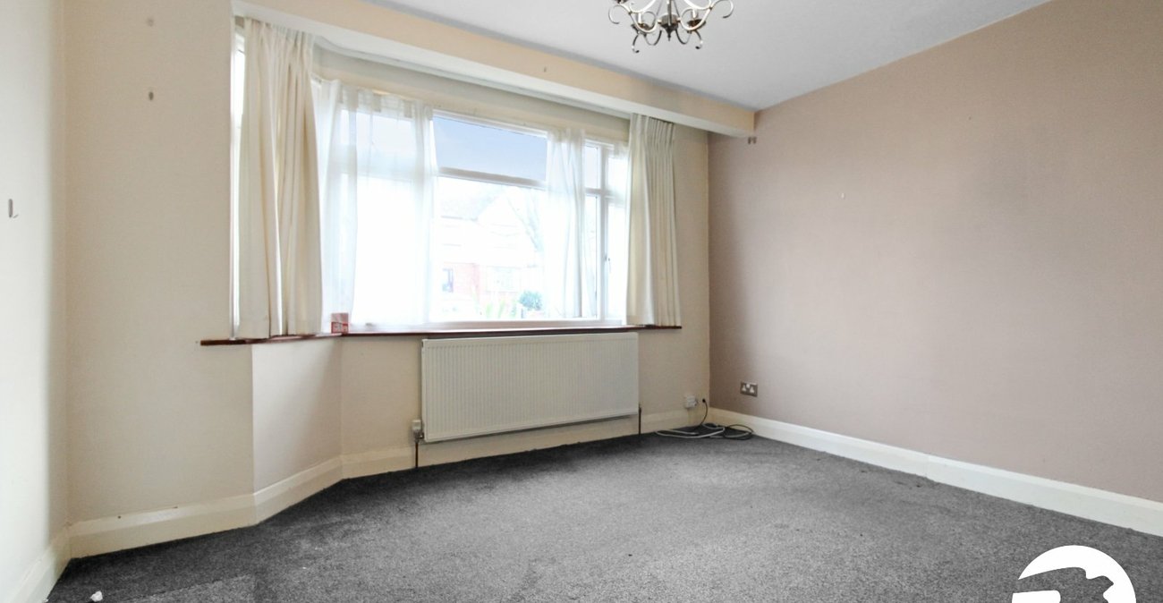 3 bedroom house to rent in Gravesend | Robinson Michael & Jackson