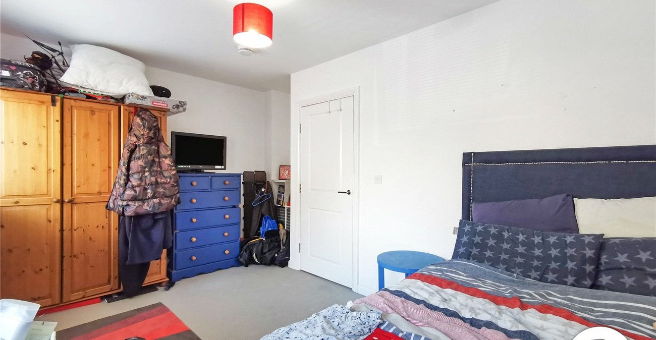 3 bedroom house to rent in Dartford | Robinson Jackson