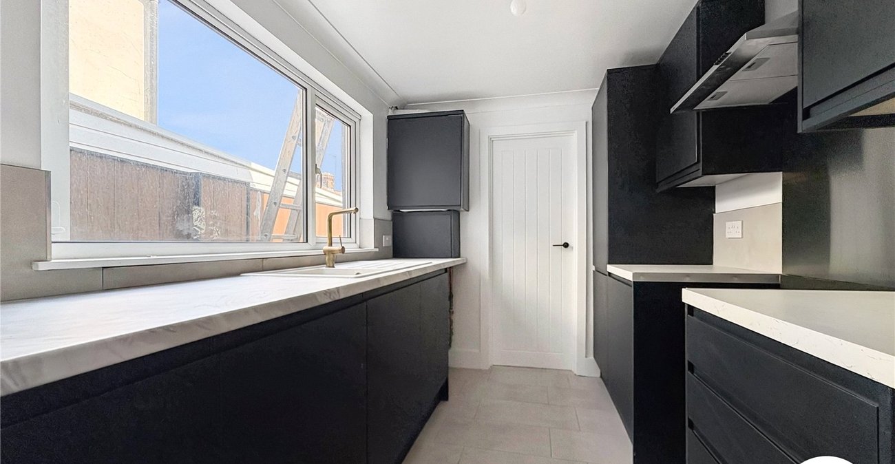 3 bedroom house to rent in Chatham | Robinson Michael & Jackson