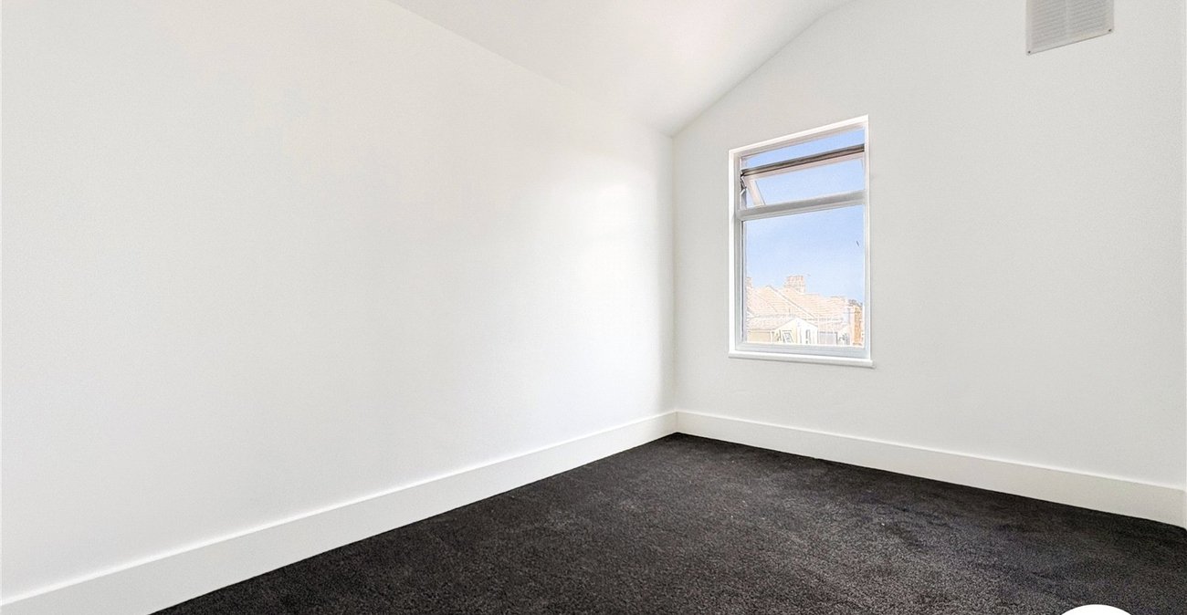 3 bedroom house to rent in Chatham | Robinson Michael & Jackson