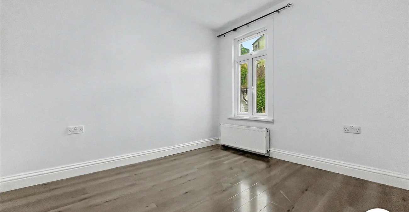 3 bedroom house to rent in Chatham | Robinson Michael & Jackson