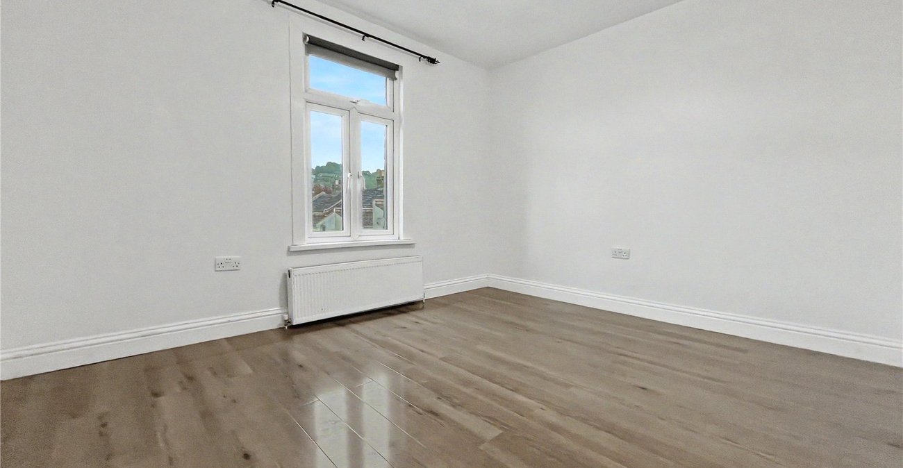 3 bedroom house to rent in Chatham | Robinson Michael & Jackson