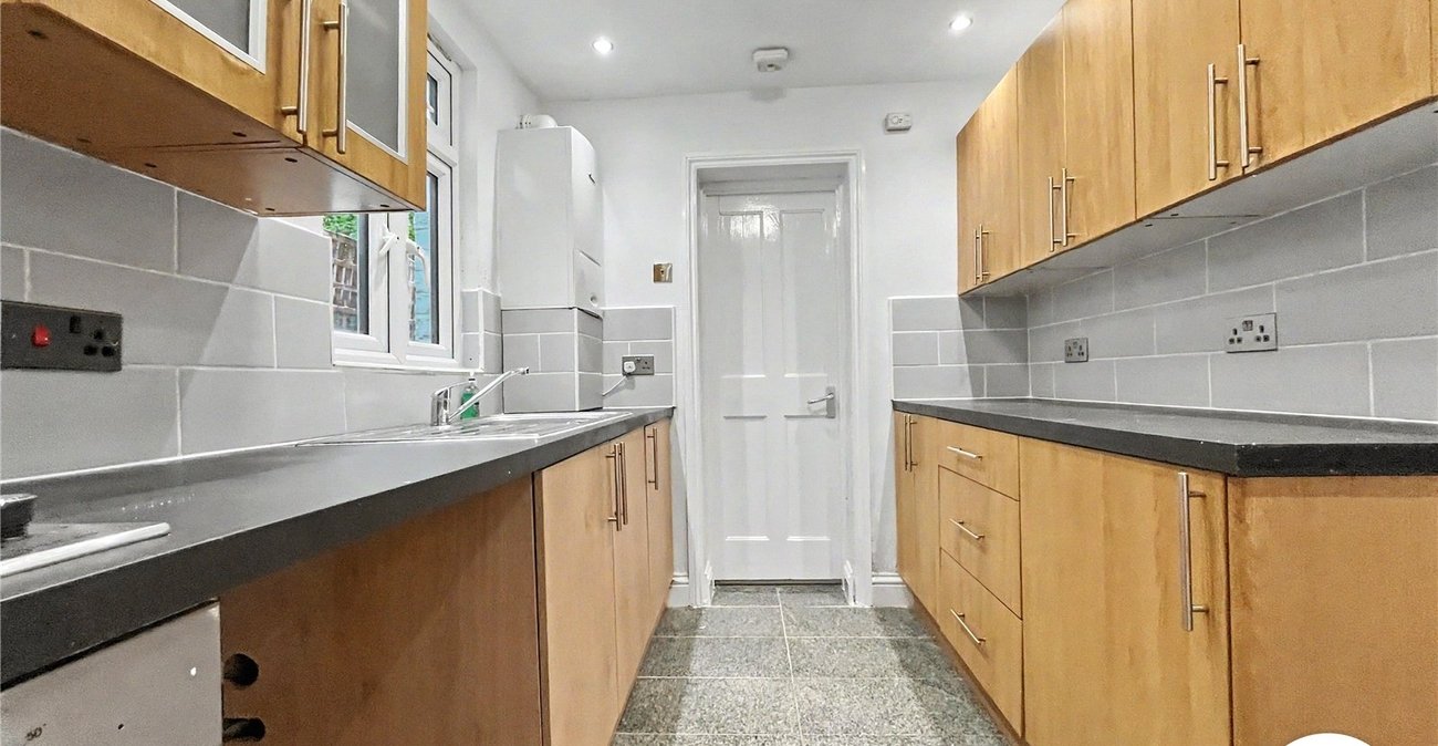 3 bedroom house to rent in Chatham | Robinson Michael & Jackson
