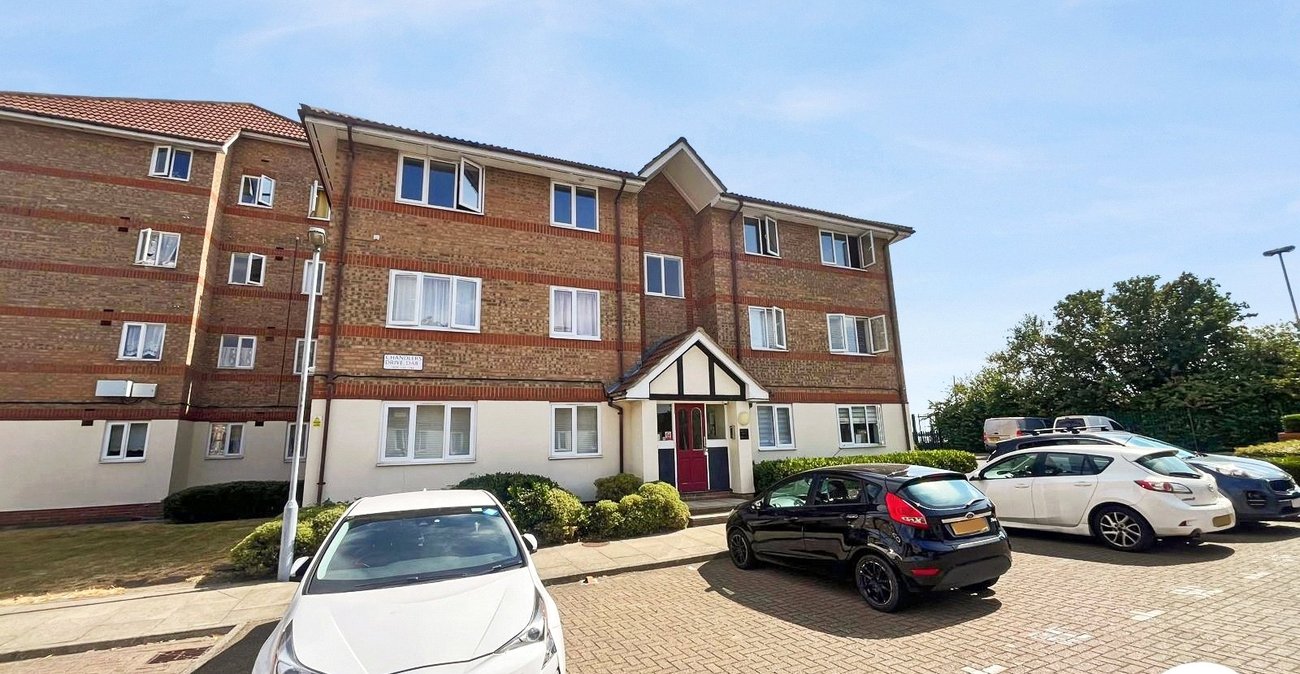 1 bedroom property to rent in Erith | Robinson Jackson