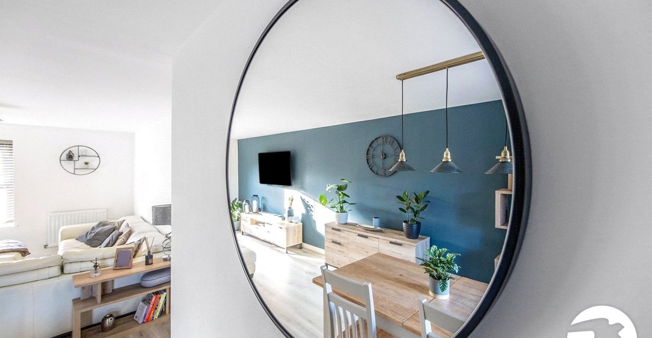 2 bedroom property to rent in Allington | Robinson Michael & Jackson