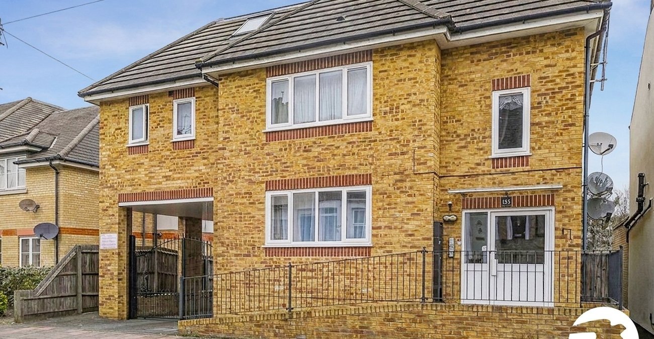 1 bedroom property to rent in Greenhithe | Robinson Michael & Jackson