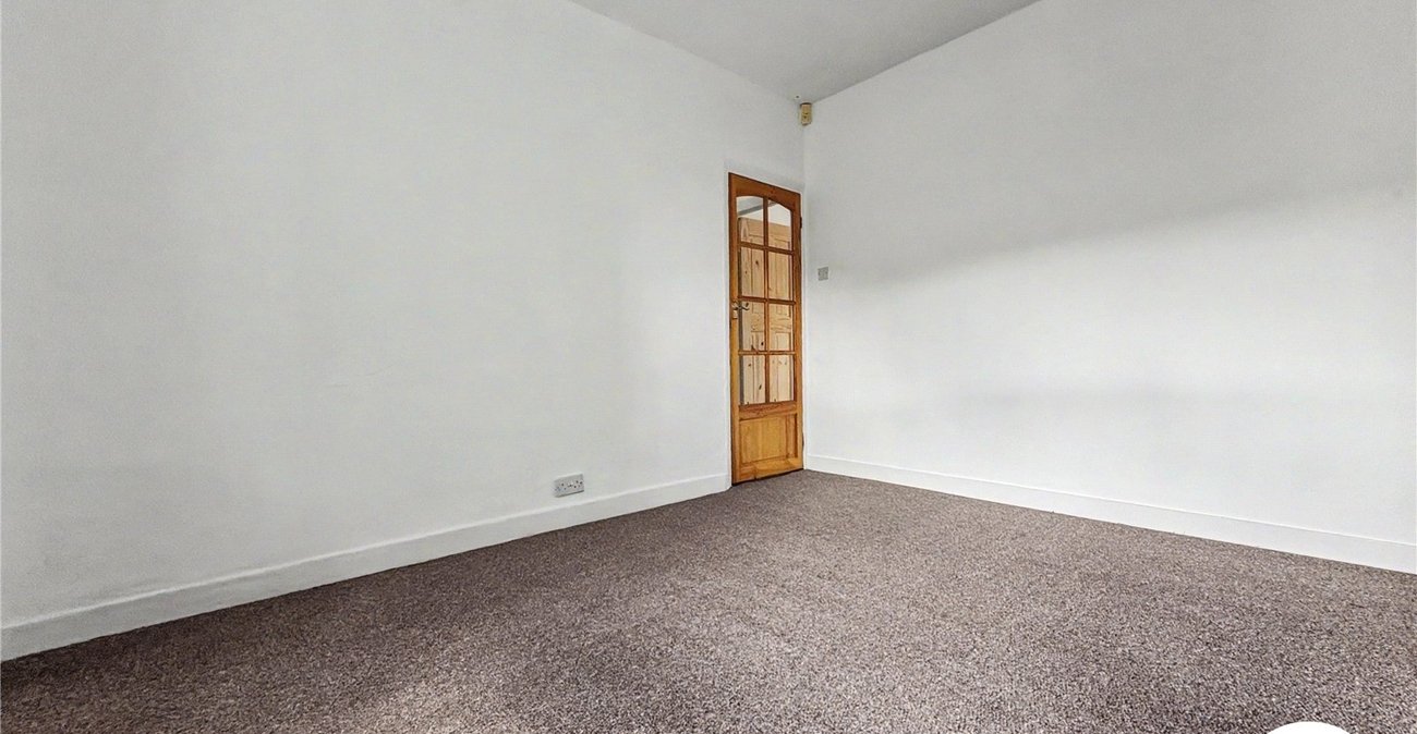 2 bedroom house to rent in Sittingbourne | Robinson Michael & Jackson