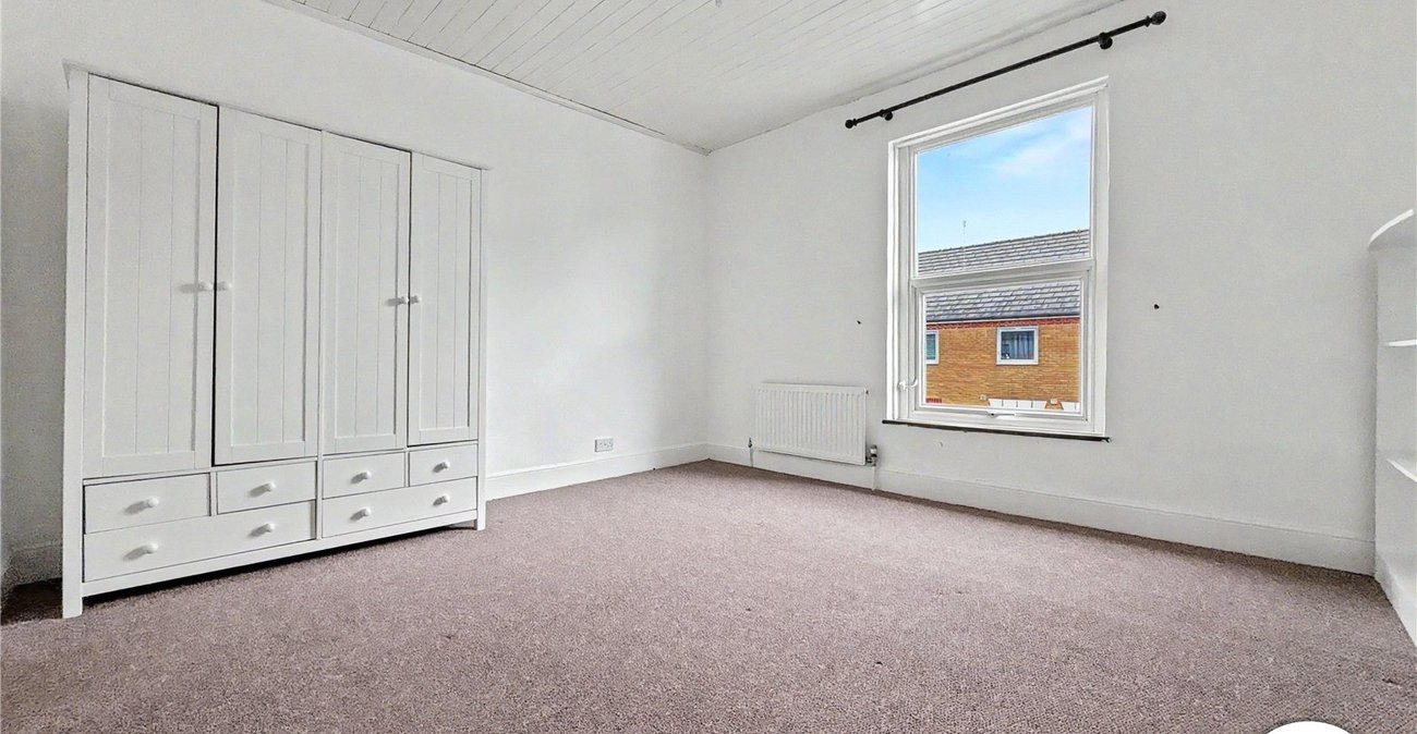 2 bedroom house to rent in Sittingbourne | Robinson Michael & Jackson