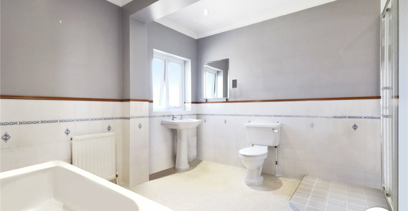 4 bedroom house to rent in Bexleyheath | Robinson Jackson