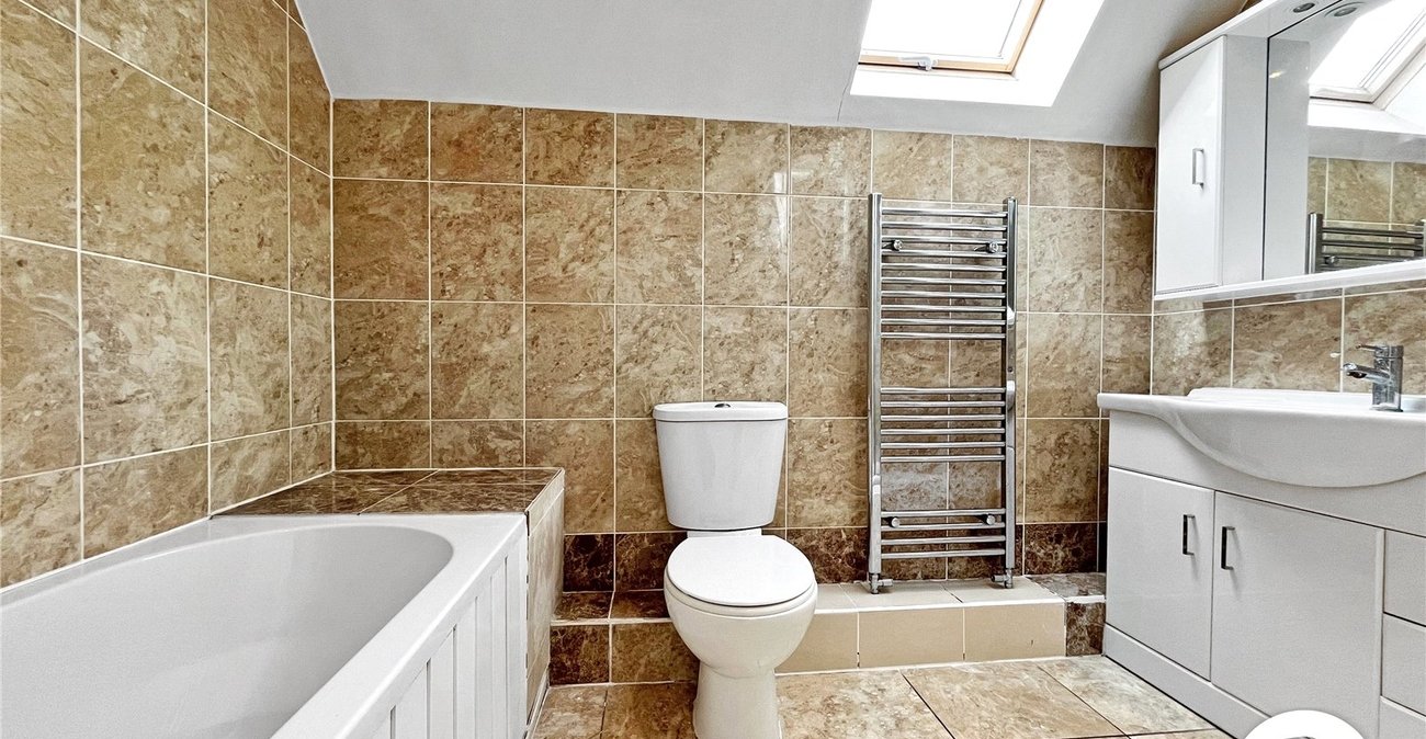 2 bedroom property to rent in High Halstow | Robinson Michael & Jackson