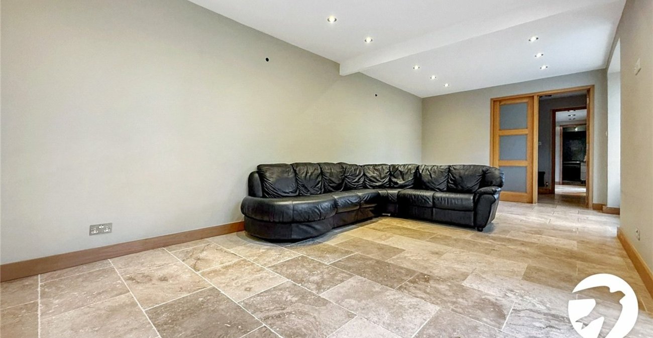 2 bedroom house to rent in Swanley | Robinson Jackson