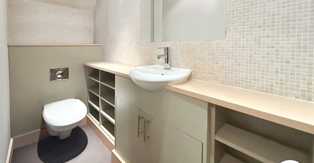 2 bedroom house to rent in Swanley | Robinson Jackson