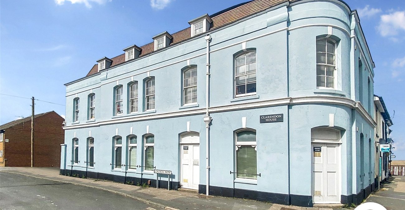 2 bedroom property to rent in Gillingham | Robinson Michael & Jackson