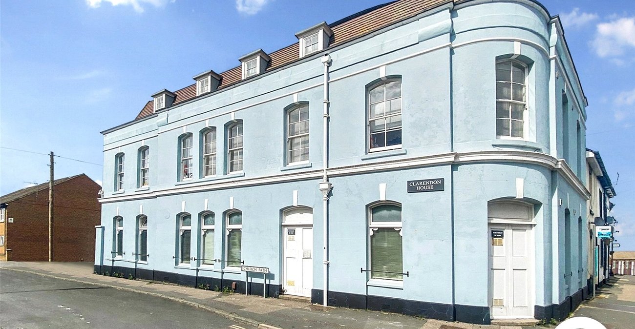 2 bedroom property to rent in Gillingham | Robinson Michael & Jackson