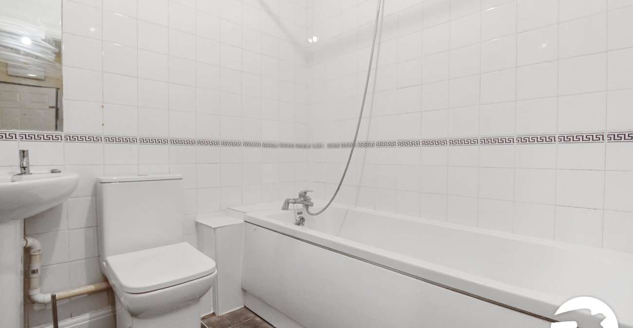 1 bedroom property to rent in Gravesend | Robinson Michael & Jackson